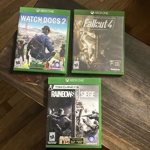 Xbox one game lot - watchdog 2, Fallout4, Rainbow Siege